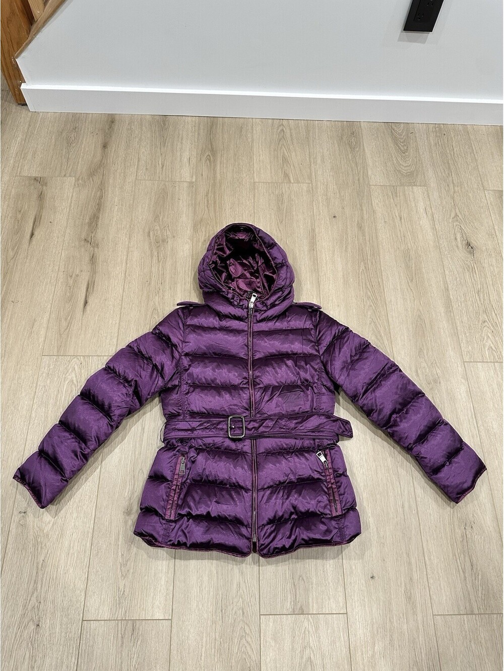 Burberry Women’s Purple Down Puffer Coat Size Small Hooded Belted